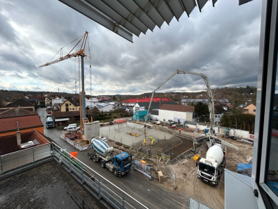 Baustelle der VR Bank-Filiale Neustadt an der Aisch